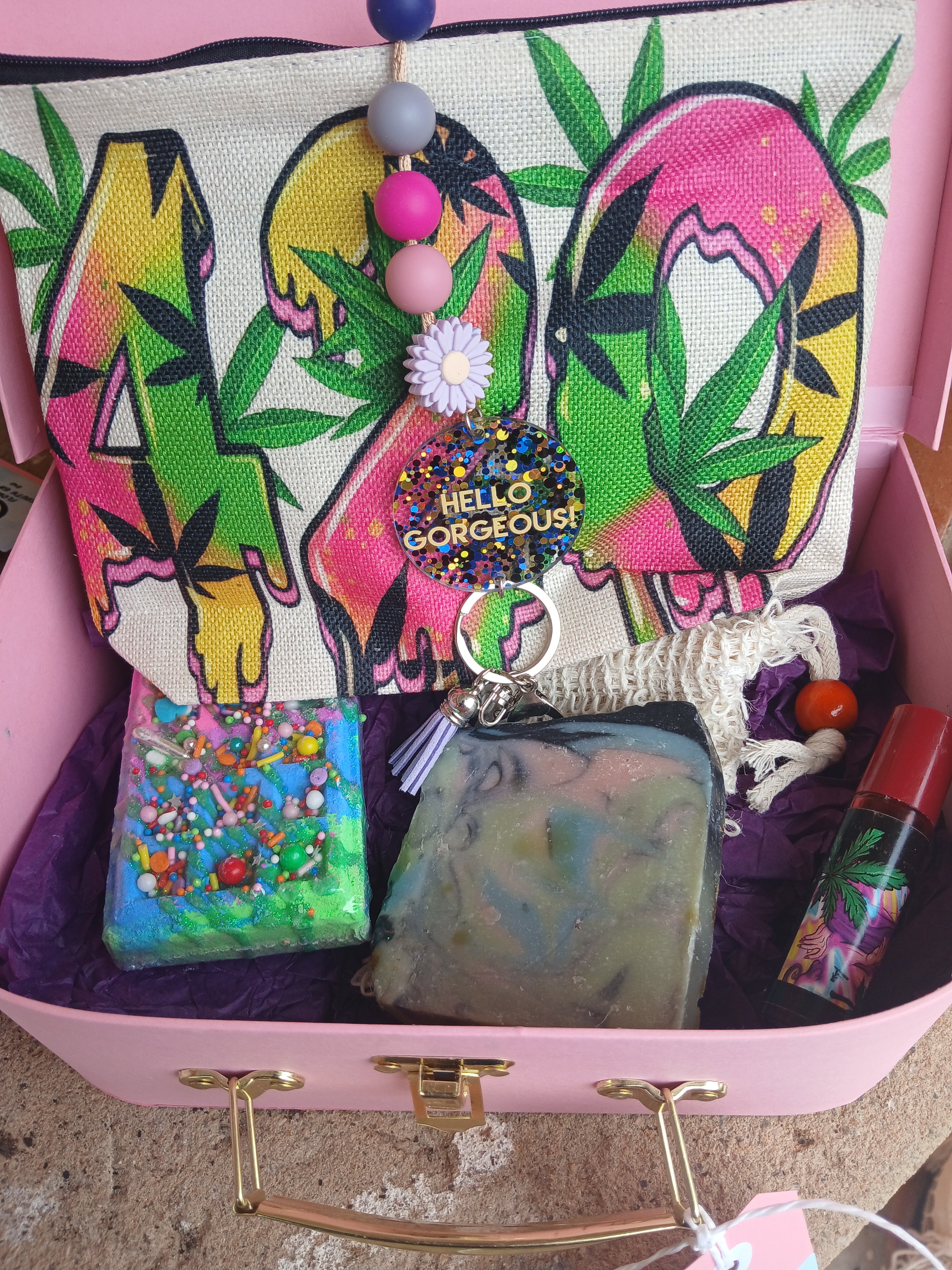 Self-care gift box: Soy candle, soap and beauty goodies