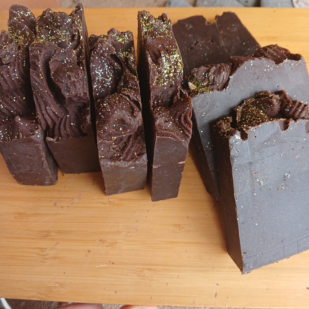 A Coffee soap with vanilla caramel and real coffee