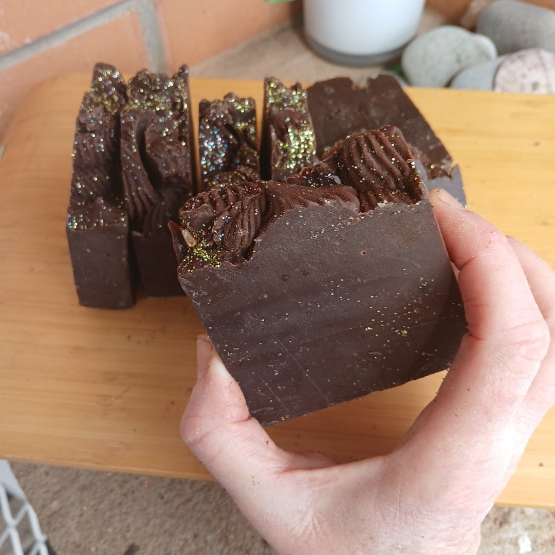 A Coffee soap with vanilla caramel and real coffee