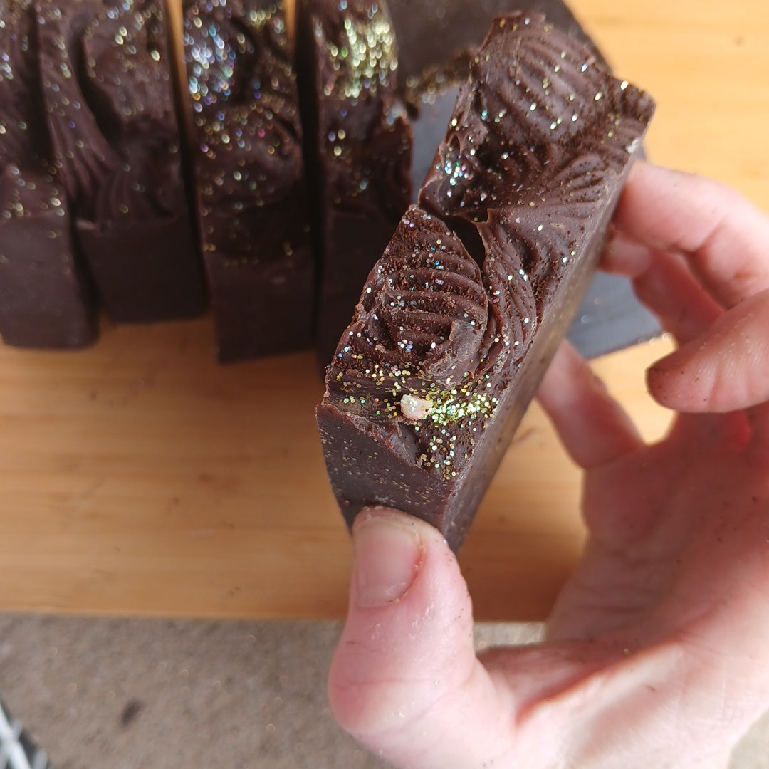 A Coffee soap with vanilla caramel and real coffee