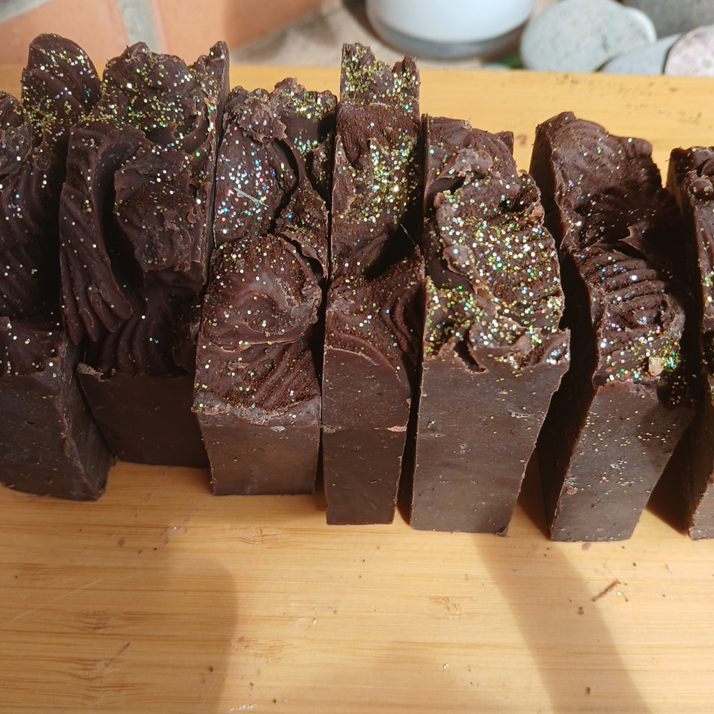 A Coffee soap with vanilla caramel and real coffee