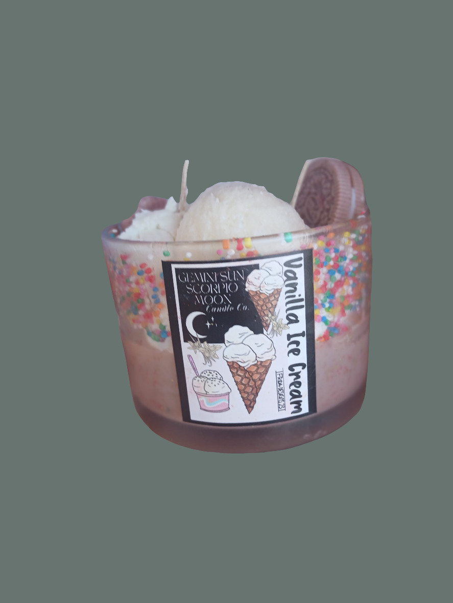 Vanilla icecream Dessert candle