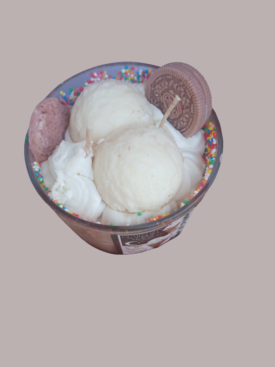 Vanilla icecream Dessert candle